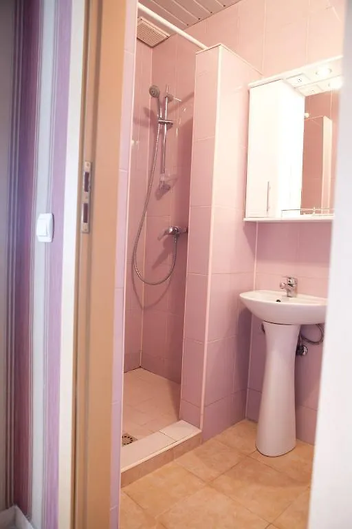 Hotel Complex Verhovina 키예프 3*,  우크라이나